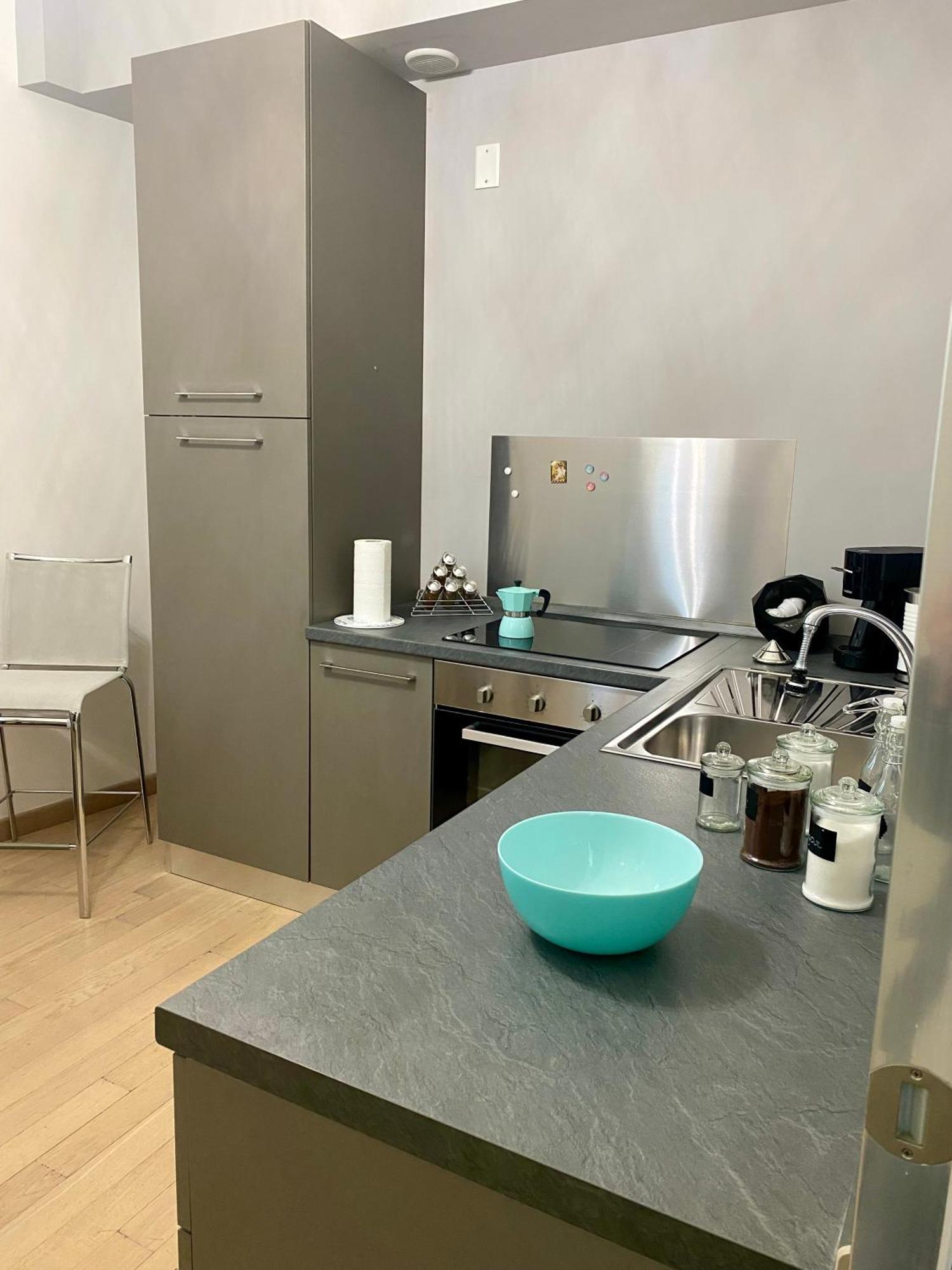 Tiffany House Apartment Мантова Екстериор снимка